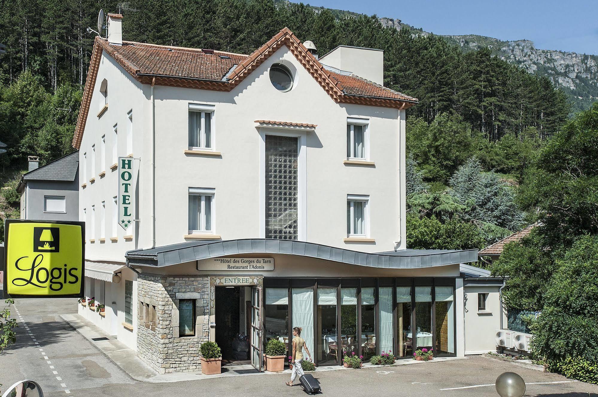 Logis Hotel Restaurant Des Gorges Du Tarn Florac Exterior photo